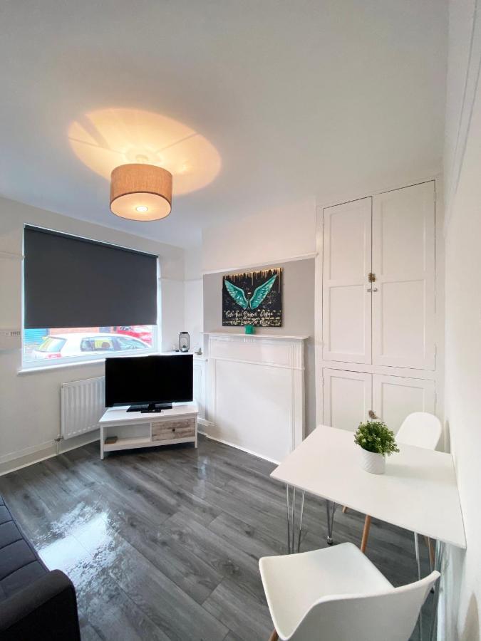 The Baltic Townhouses By Serviced Living Liverpool Exterior foto